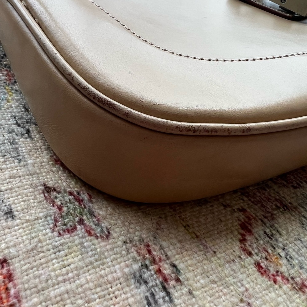 Gucci Beige Leather Hobo Bag with Silver Hardware - Picture 10 of 14